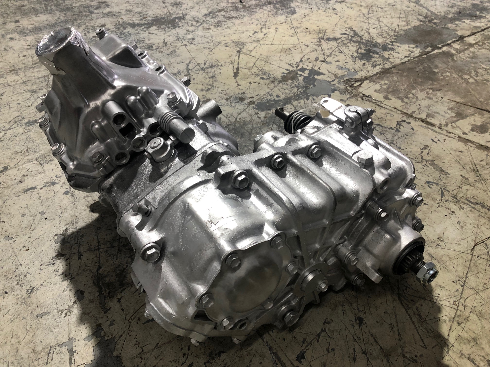 Toyota Landcruiser HJ60/ FJ60/HJ75/FJ75 Series Gearbox & Transfer Combo